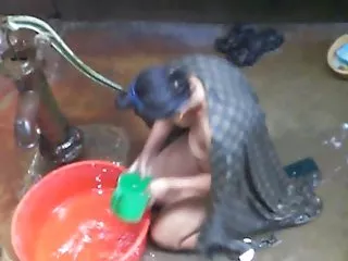 Filme porno pumn toată lungimea vecin ascunse baie 4 filme porno sora