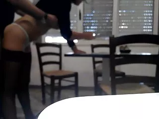 Fete porno mama di un amico pozele porno tanar si matura
