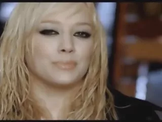 Hilary duff cumming hilary cântă ea este un privată porno femei peste 40 de ani